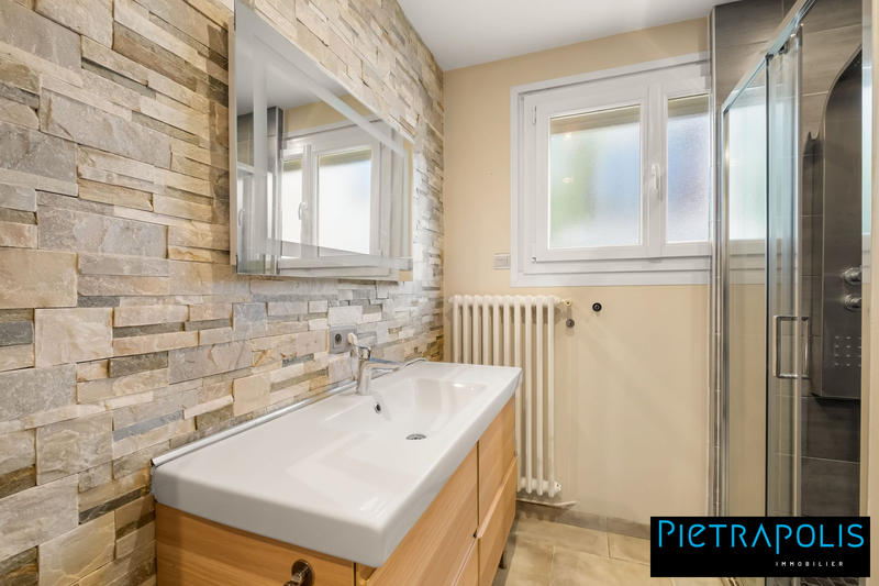 Maison ancienne - 84 m² - 4 pièces