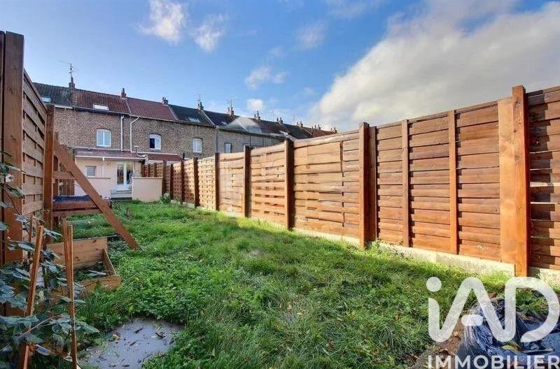 Maison de ville - 101 m² - 5 pièces