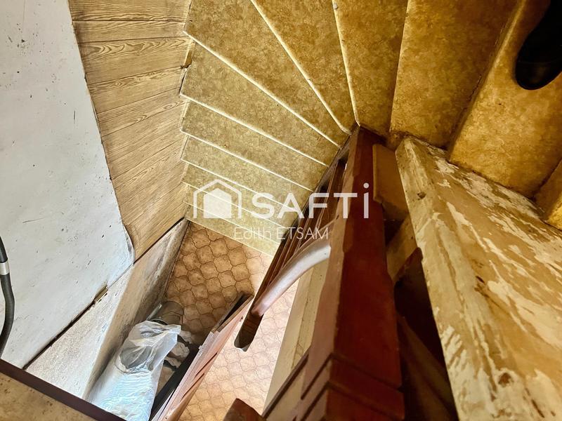 Maison - 133 m² - 10 pièces