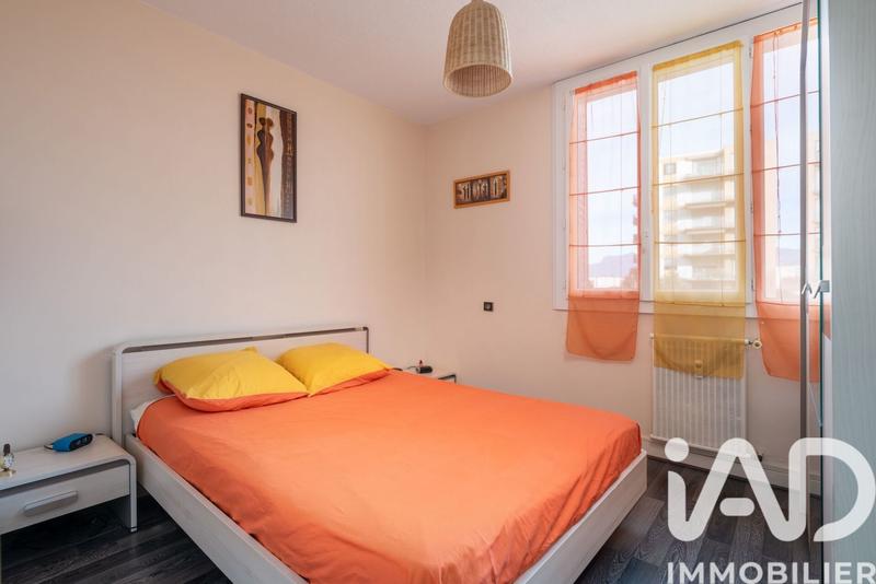 Appartement - 65 m² - 4 pièces