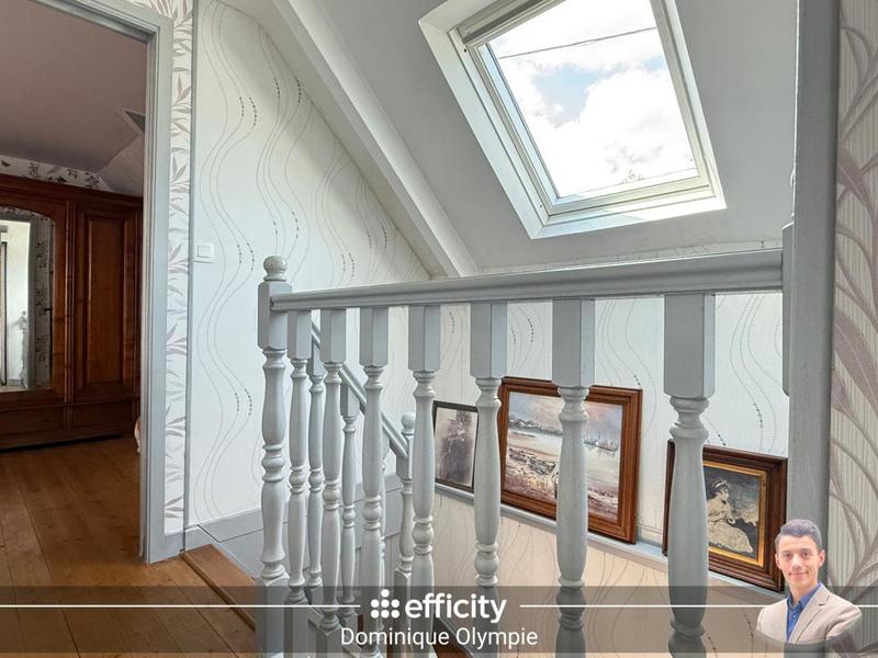 Maison - 128 m² - 7 pièces