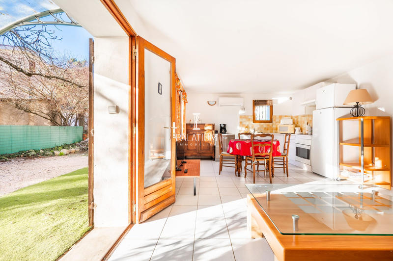 Maison - 196 m² - 6 pièces