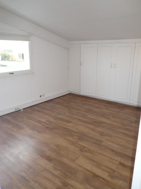 Local commercial - 740 m² - 8 pièces