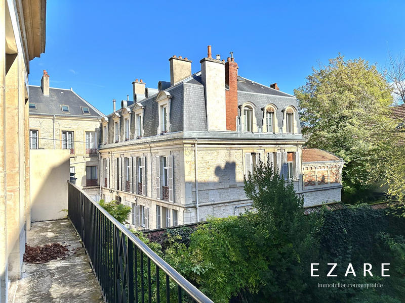 Appartement - 191 m² - 6 pièces