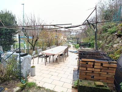 Maison - 200 m² - 6 pièces