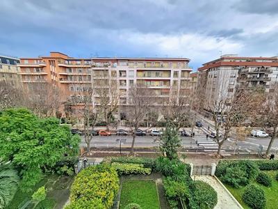 Appartement - 89 m² - 3 pièces