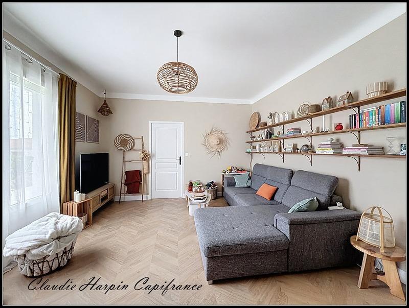 Maison - 180 m² - 6 pièces