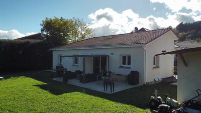 Maison - 110 m² - 4 pièces