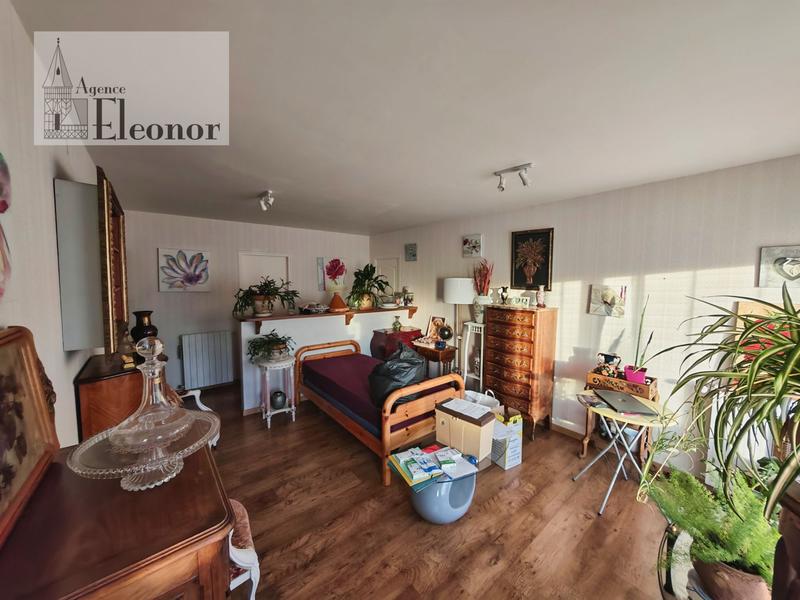 Maison - 188 m² - 7 pièces