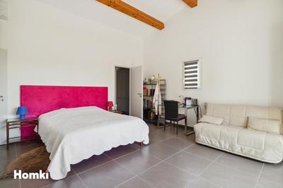 Villa - 210 m² - 5 pièces