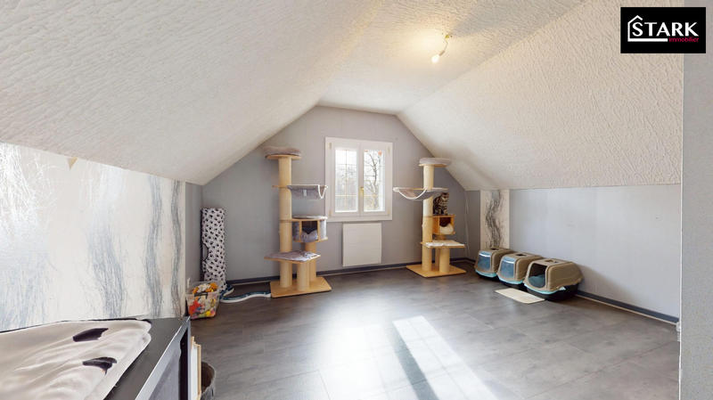 Maison - 103 m² - 5 pièces