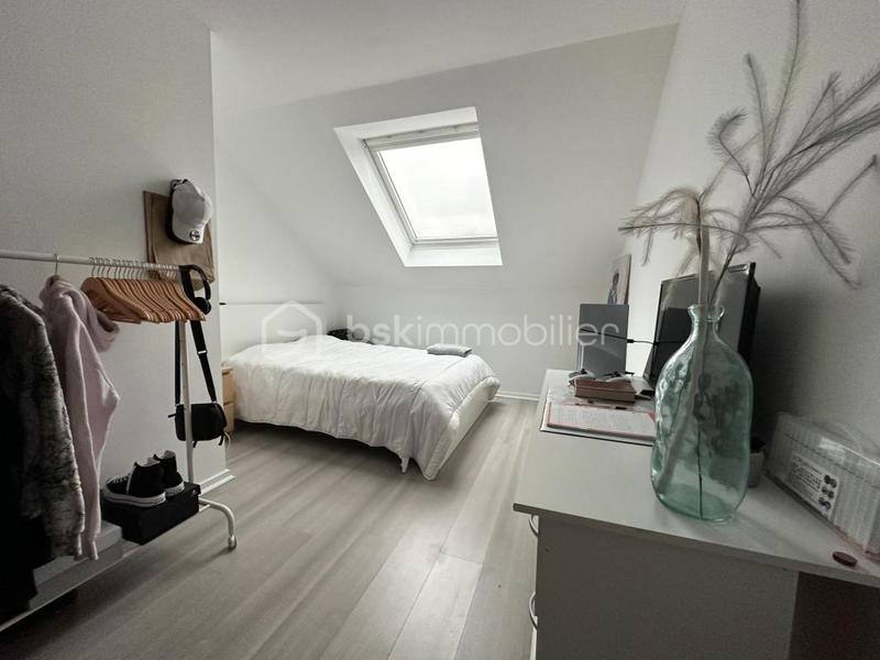 Maison - 98 m² - 5 pièces