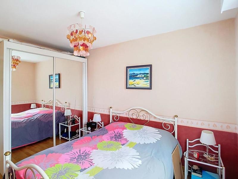 Appartement - 82 m² - 4 pièces