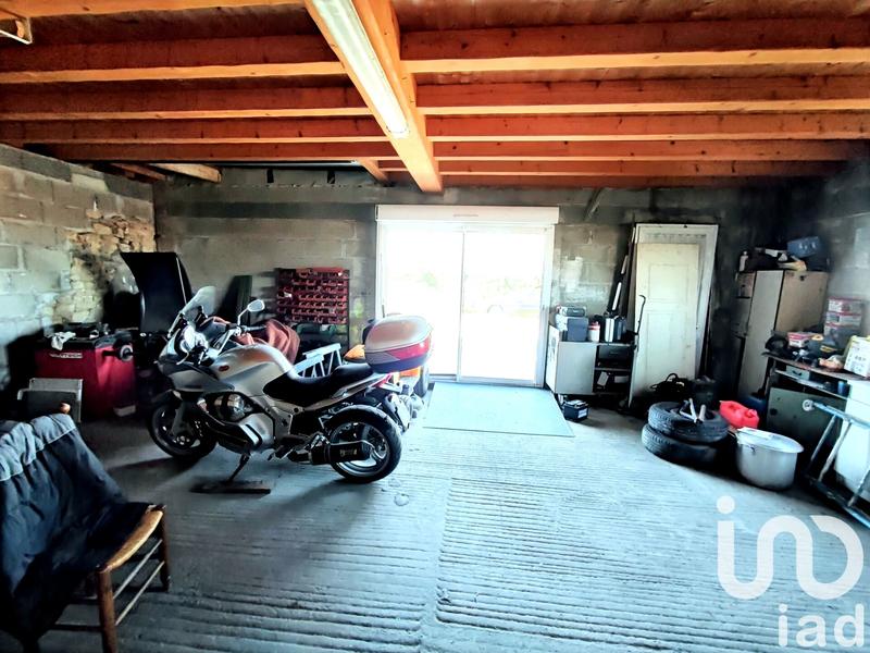 Maison - 220 m² - 7 pièces