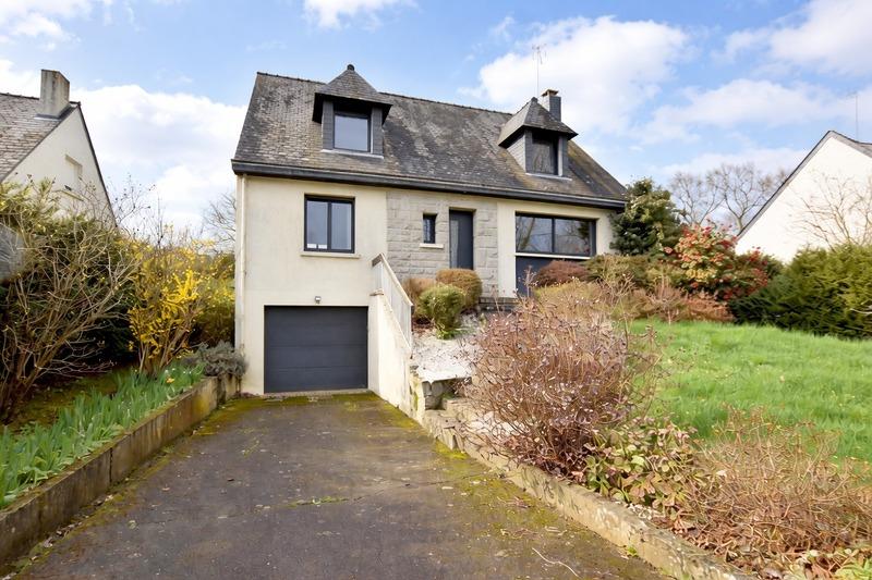 Maison - 135 m² - 8 pièces