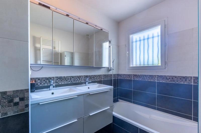 Maison - 176 m² - 5 pièces