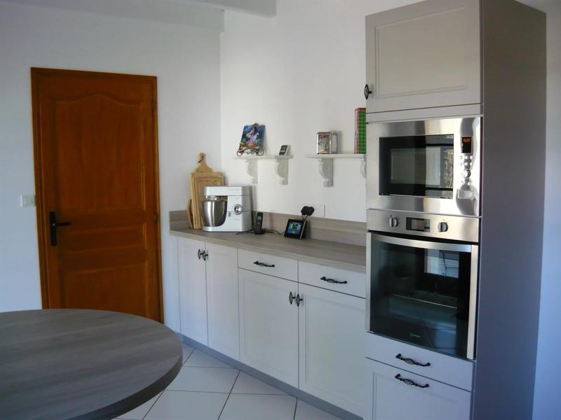 Maison - 223 m² - 9 pièces