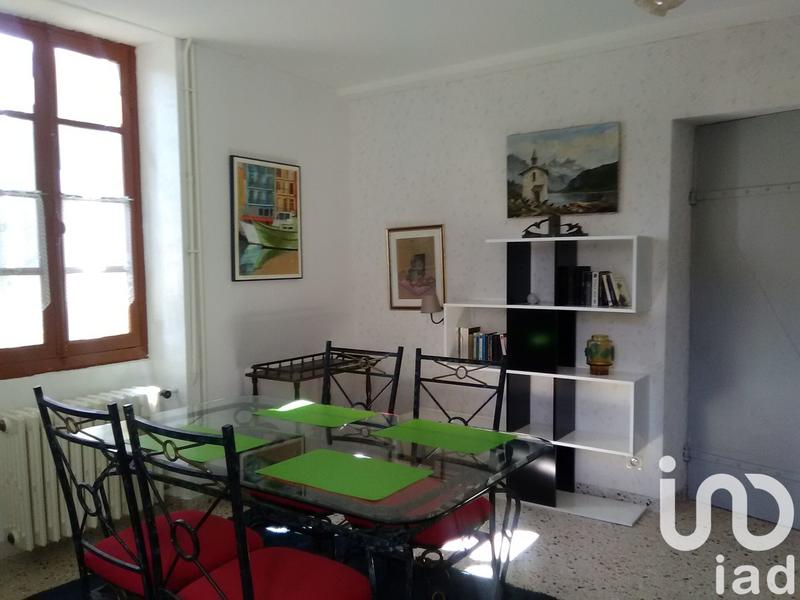Maison - 231 m² - 9 pièces