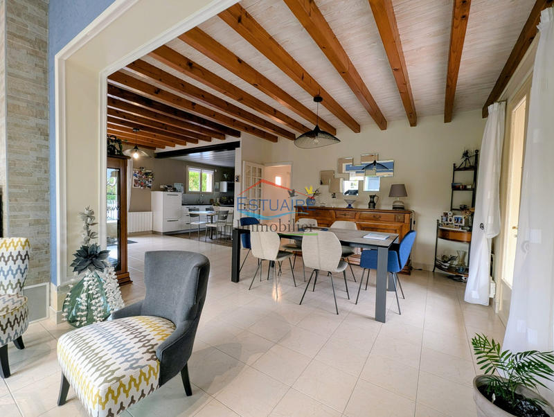 Maison - 162 m² - 6 pièces