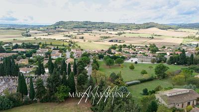 Terrain constructible - 1 323 m²