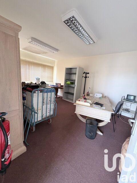 Appartement - 2 105 m² - 10 pièces