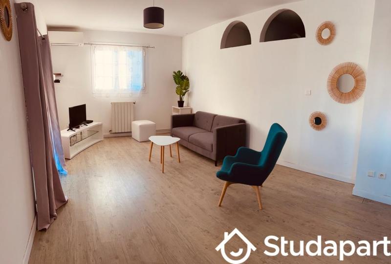 Appartement - 70 m² - 2 pièces