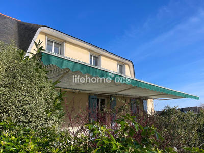 Maison - 190 m² - 7 pièces