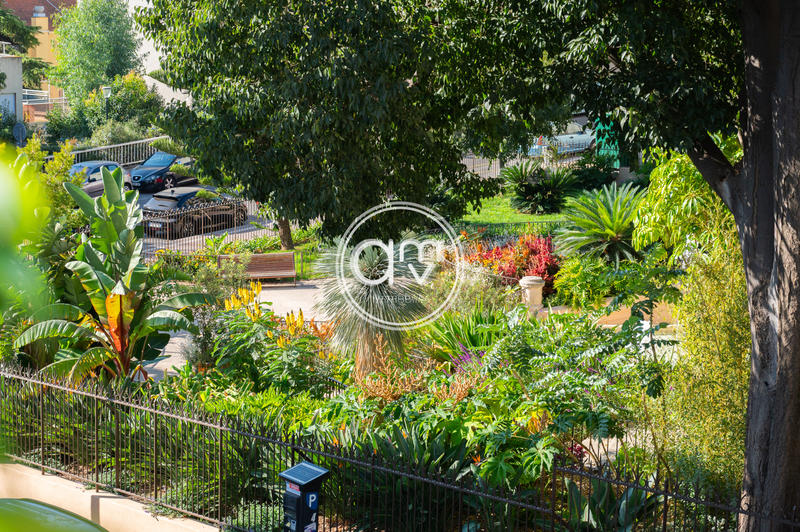 Appartement - 143 m² - 4 pièces