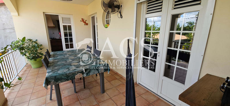 Maison - 177 m² - 8 pièces