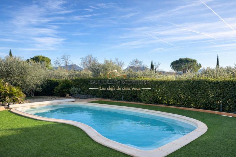 Villa - 175 m² - 6 pièces