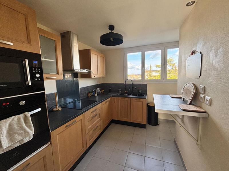 Appartement - 79 m² - 4 pièces