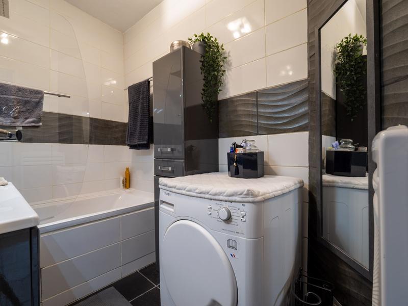 Appartement - 81 m² - 4 pièces