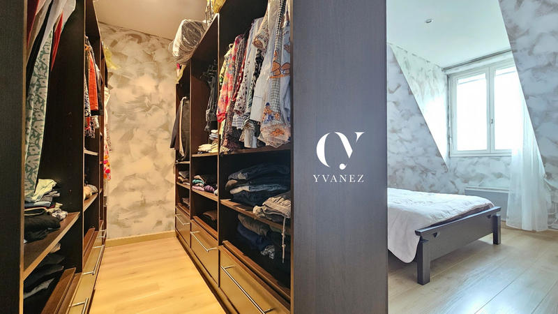 Maison - 131 m² - 7 pièces