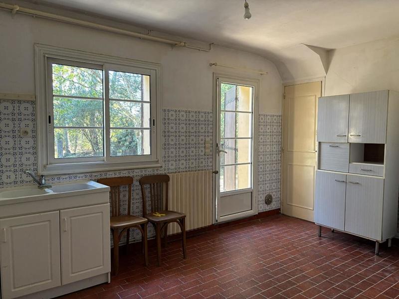 Maison - 180 m² - 8 pièces