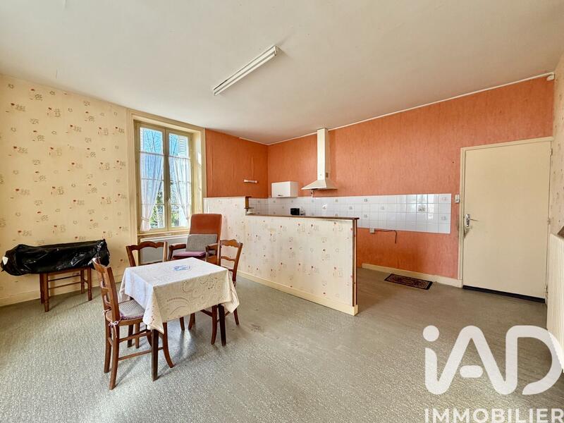 Maison - 104 m² - 5 pièces