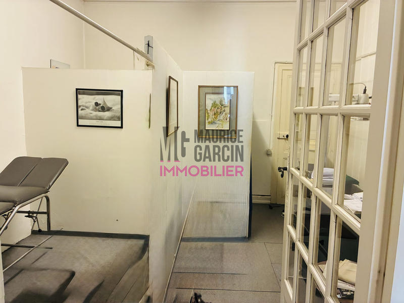 Appartement - 146 m² - 3 pièces