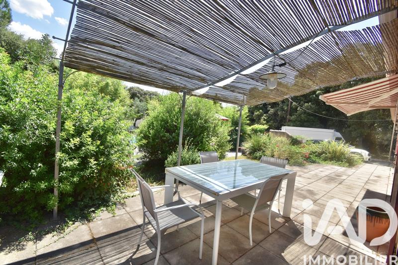 Maison - 98 m² - 4 pièces