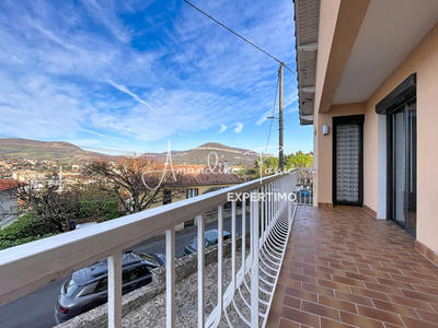 Maison - 118 m² - 5 pièces