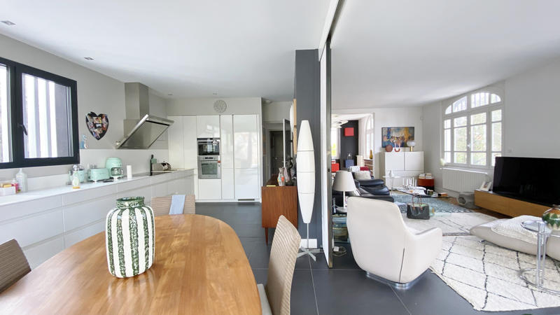 Maison - 160 m² - 5 pièces