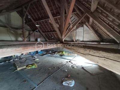 Immeuble - 72 m² - 1 pièce