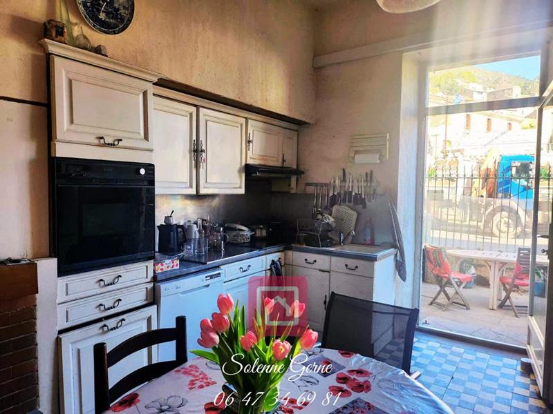 Maison de village - 260 m² - 10 pièces