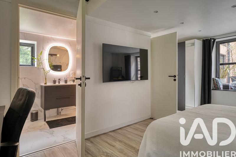 Maison - 350 m² - 10 pièces