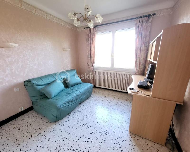 Maison - 111 m² - 4 pièces