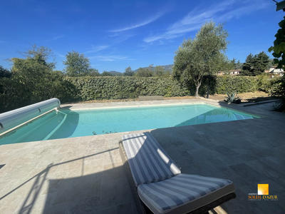 Maison - 106 m² - 5 pièces