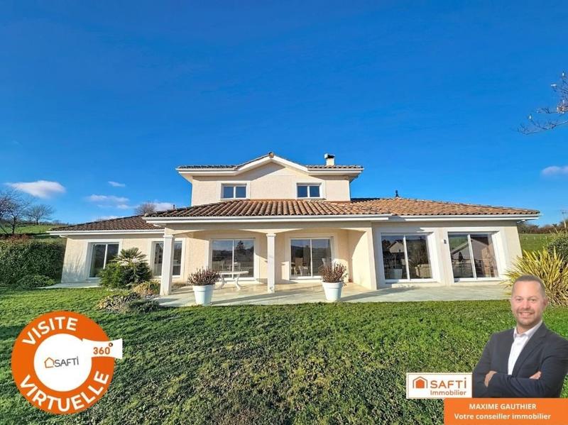 Villa - 233 m² - 7 pièces