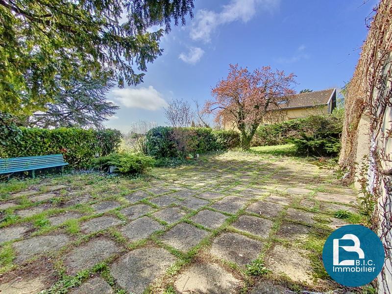 Maison - 160 m² - 8 pièces