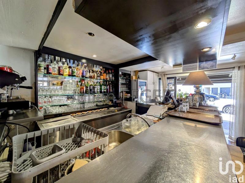 Local commercial - 230 m²