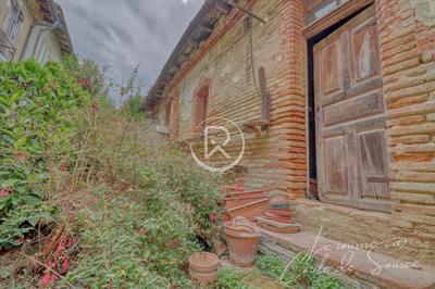 Maison de village - 460 m² - 7 pièces