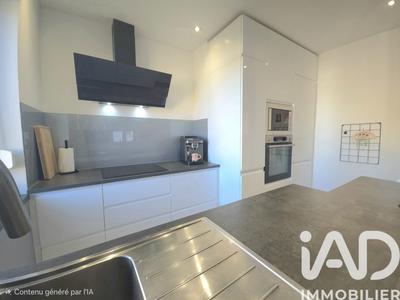 Appartement - 104 m² - 4 pièces