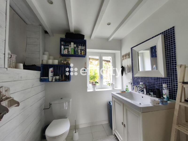 Maison - 155 m² - 9 pièces